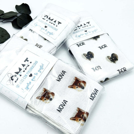 Regalo original personalizado. Calcetines de punto impreso con fotografías de mascotas