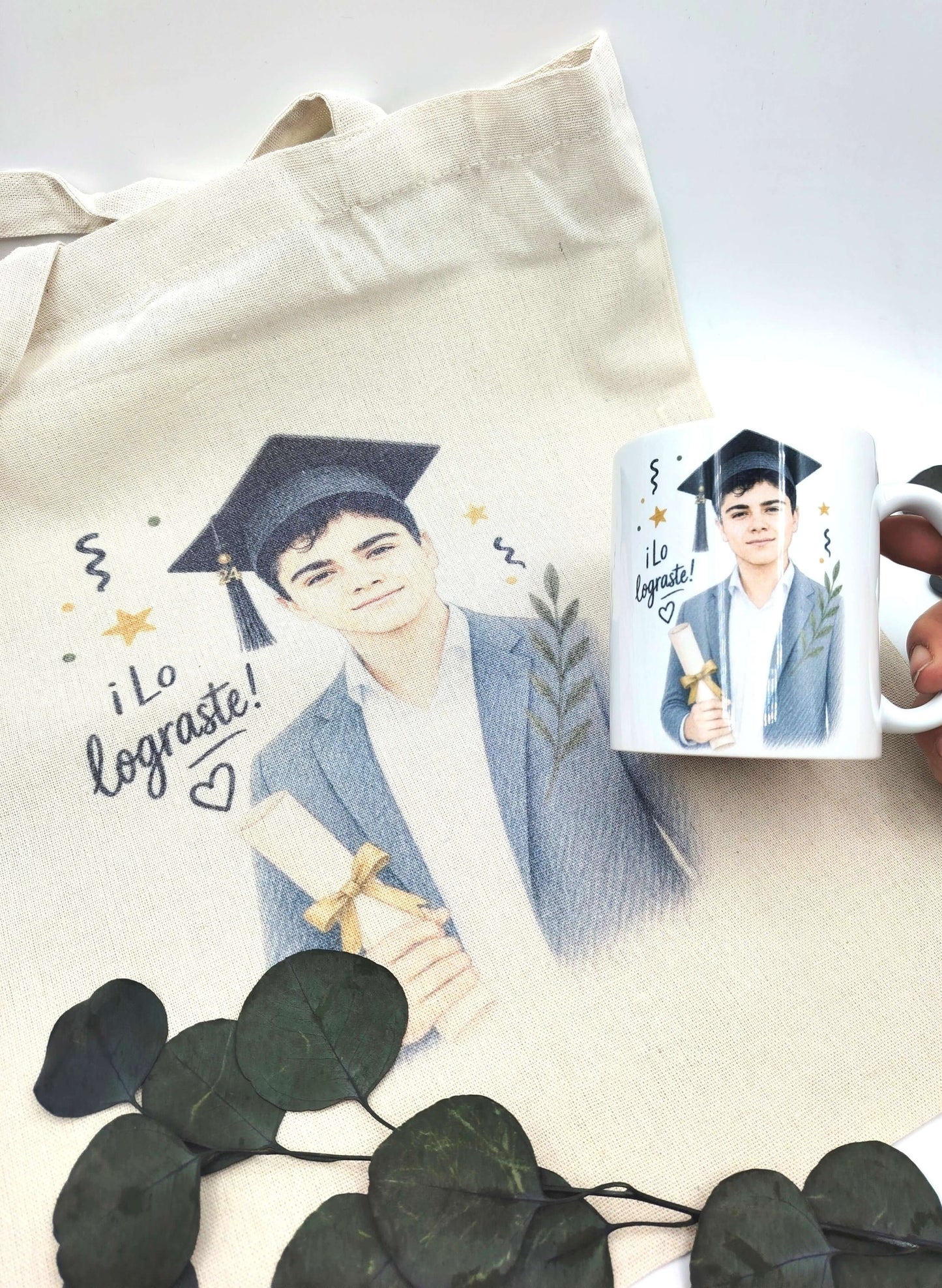 Taza Cerámica Personalizada con Ilustración Acuarela - Graduación