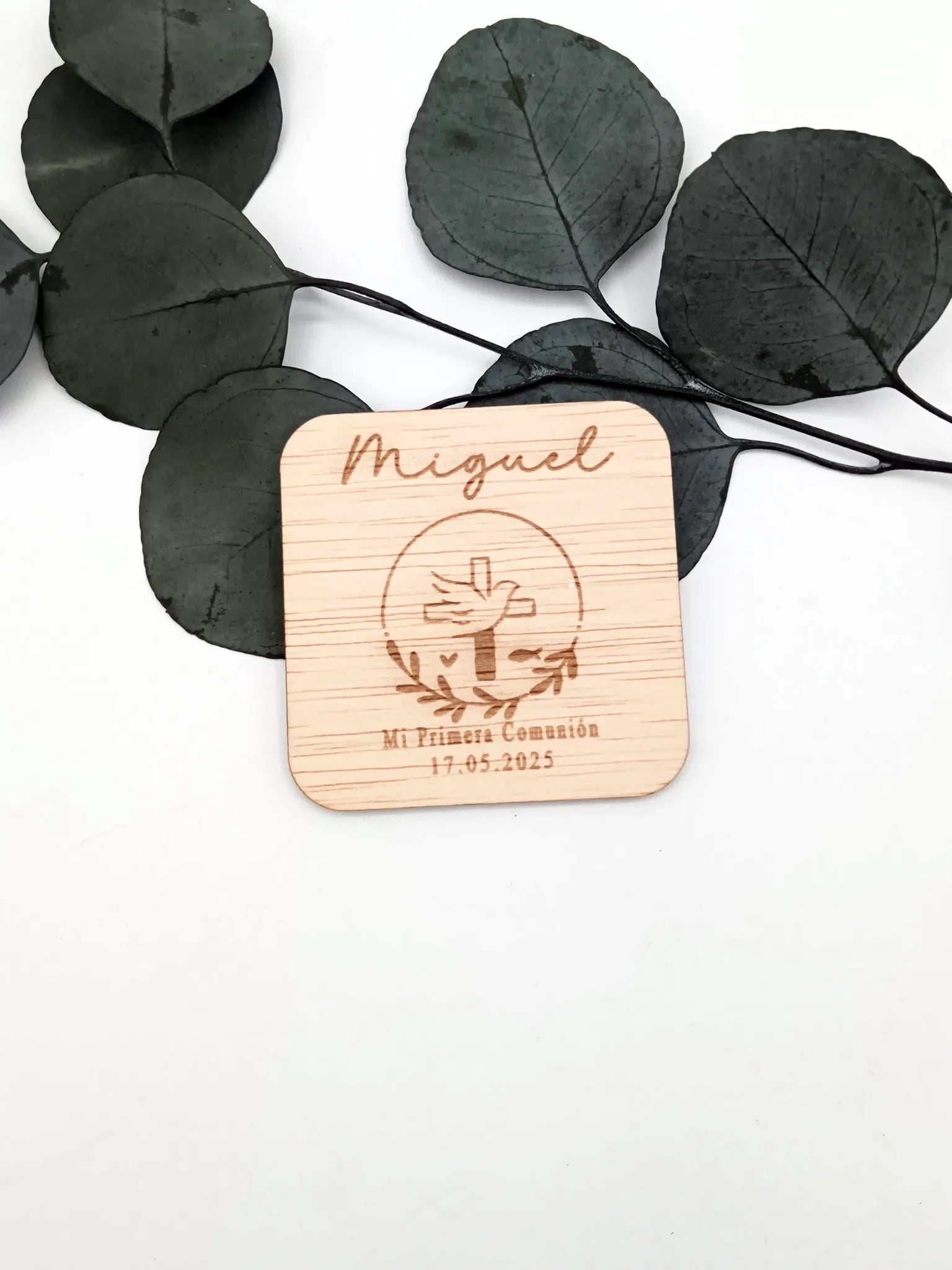 Recordatorio de comunión de madera personalizado grabado a láser - de moi a toi