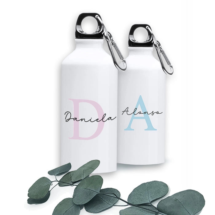 Botella aluminio barata personalizada con inicial
