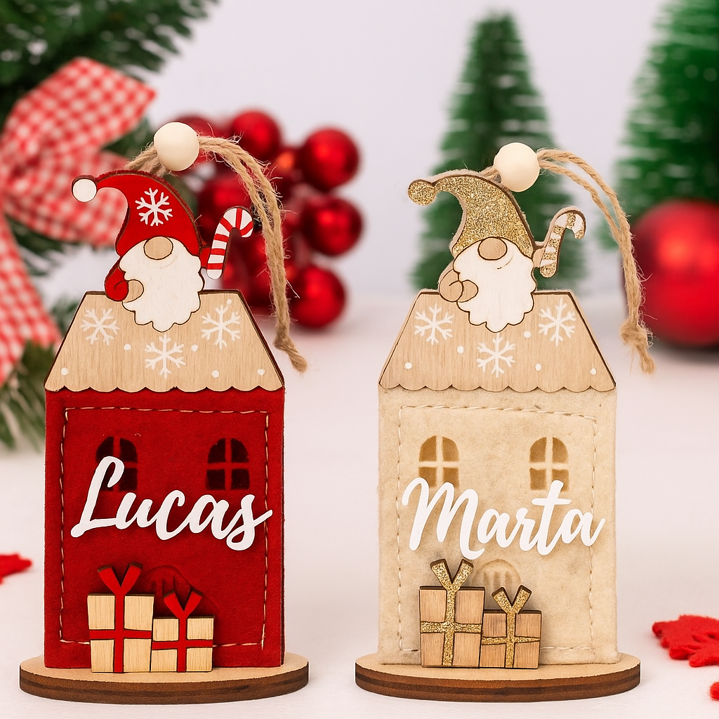 Colgante navideño de fieltro con nombre personalizado en acrílico blanco