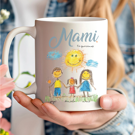Taza personalizada con dibujo de niños como regalo original para mamá