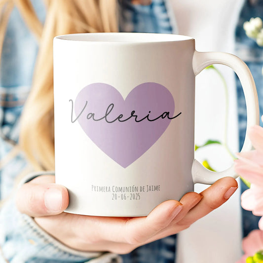 Taza comunión personalizada económica · Detalle invitados con corazón y nombre