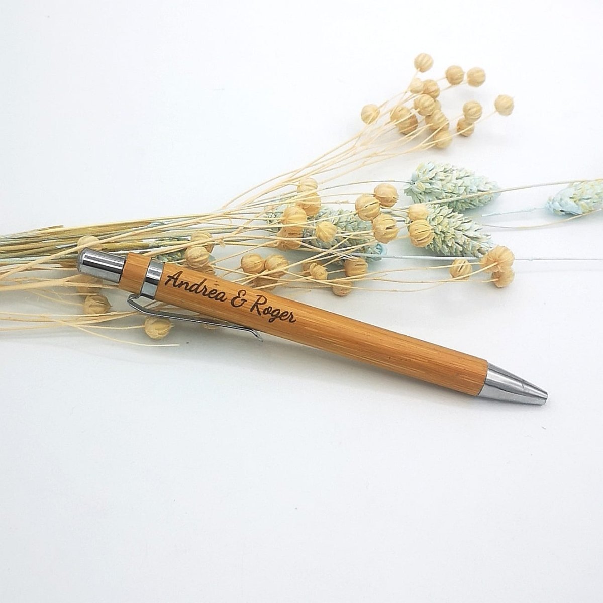 Bolígrafo de madera personalizado para invitados de boda, bautizo o comunión - de moi a toi