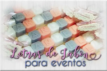 Letras de jabón de glicerina para regalar - De Moi à Toi Regalos