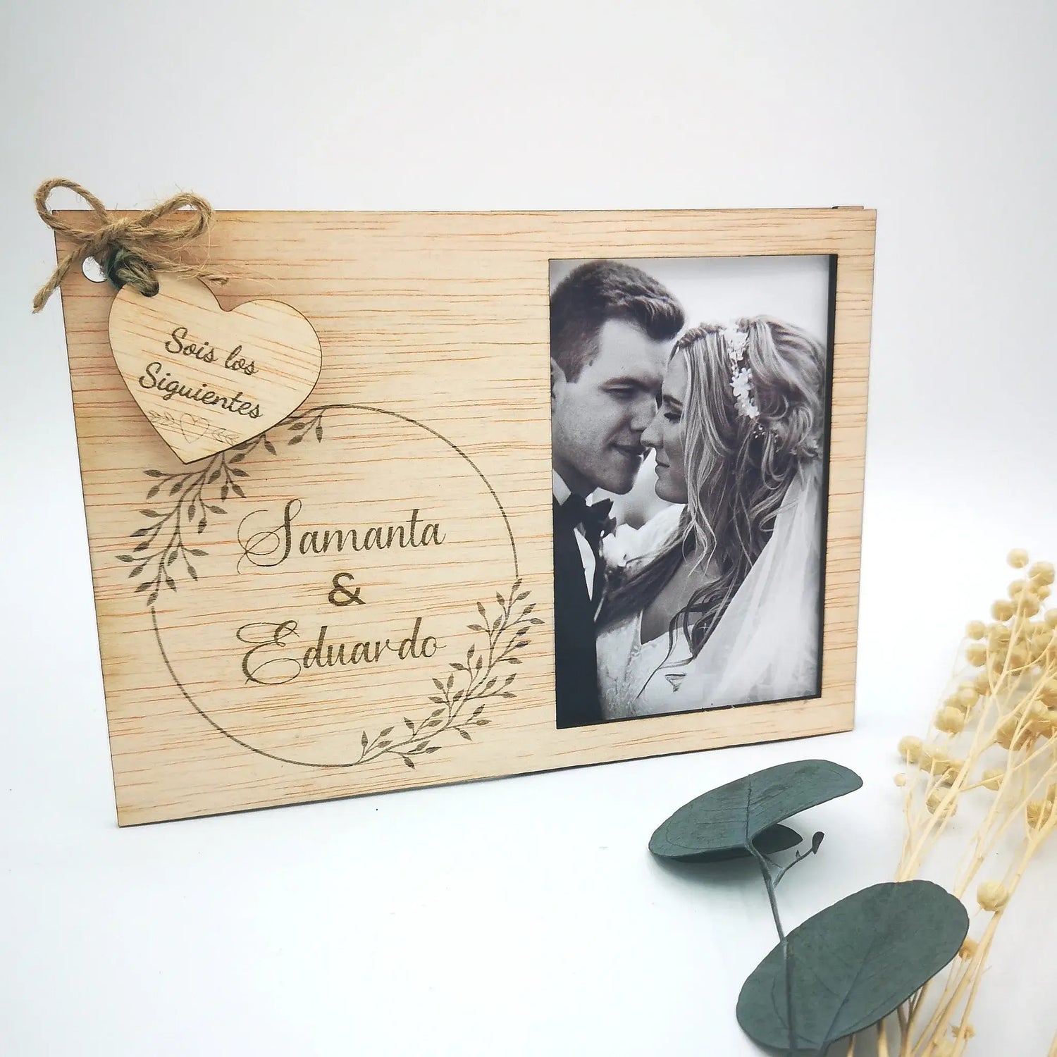Marco de fotos personalizados como regalo de boda para los siguientes en casarse
