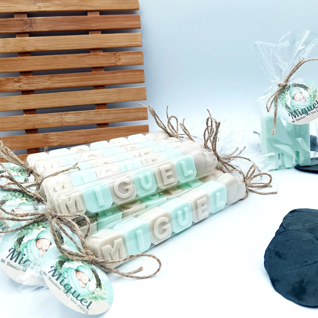 Nombres de jabón para invitados de bautizo y cumpleaños infantil