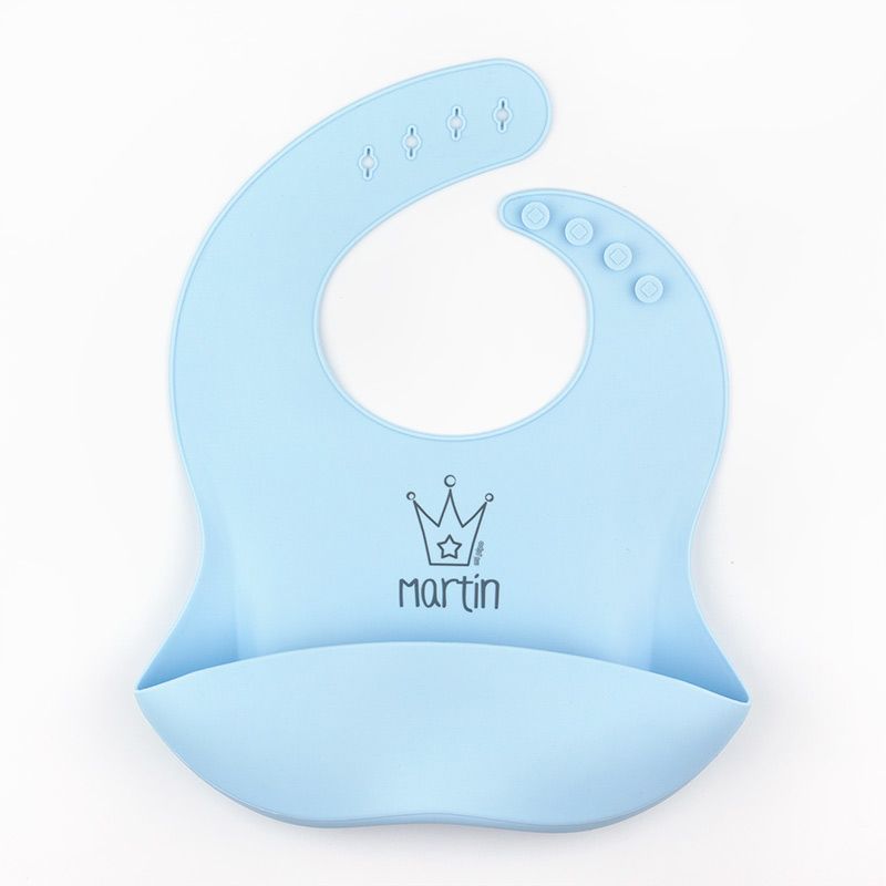 Babero infantil personalizado con nombre