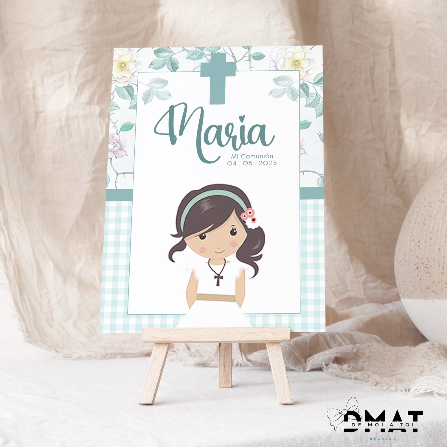 Diseño Martina de comunión personalizado para niña con muñeca editable