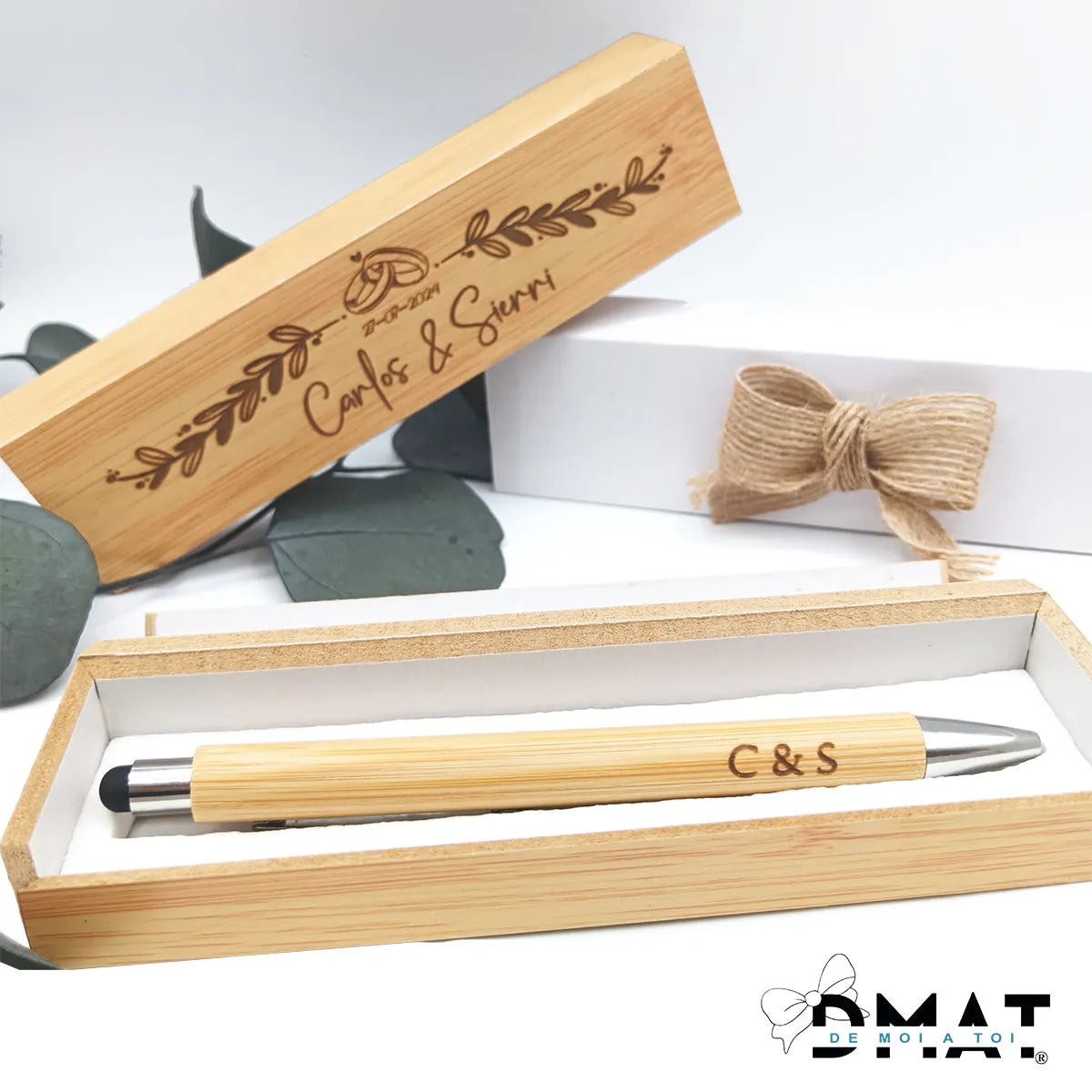 Bolígrafos personalizados como detalle de boda para invitados