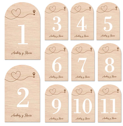 Meseros de Boda Madera Personalizados Diseño Viajeros con Números