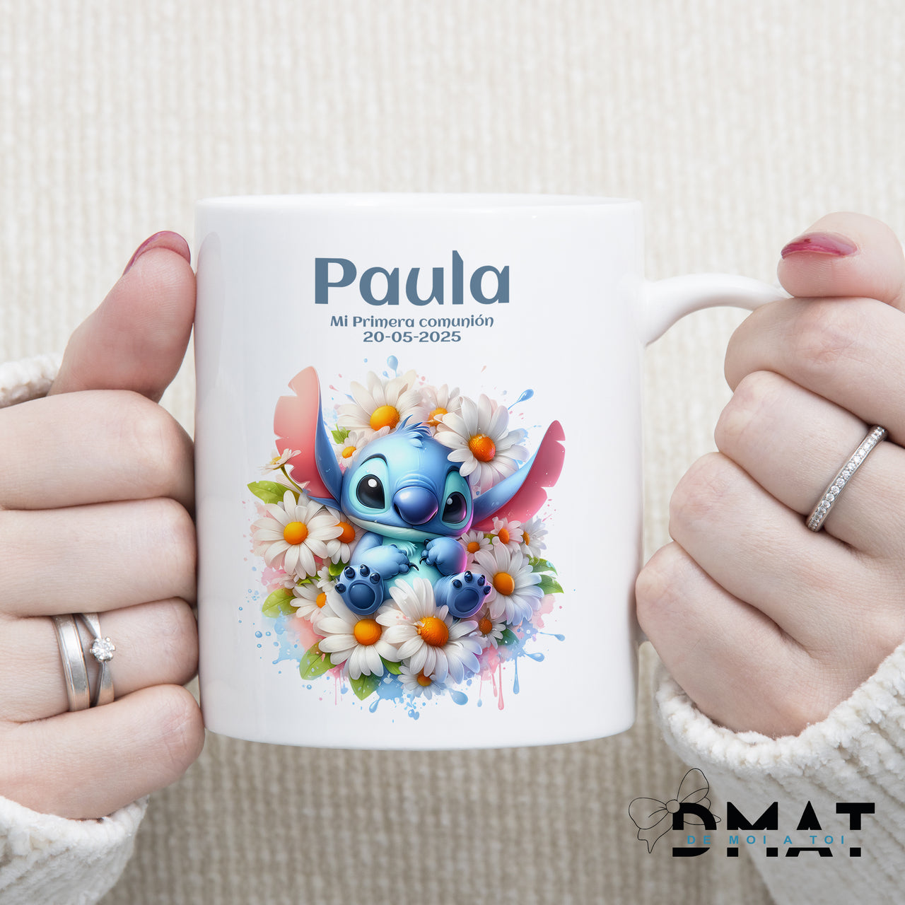 Taza personalizada con diseño stitch para celebraciones e invitados - de moi  toi