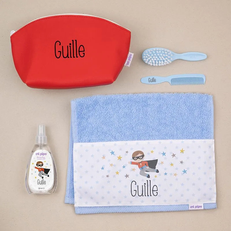 Set de regalo infantil con nombre, ideal para bautizo o nacimiento.