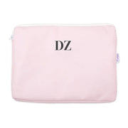 ccesorio sofisticado para el trabajo: portafolios shopper de polipiel con nombre bordado, fabricado en España