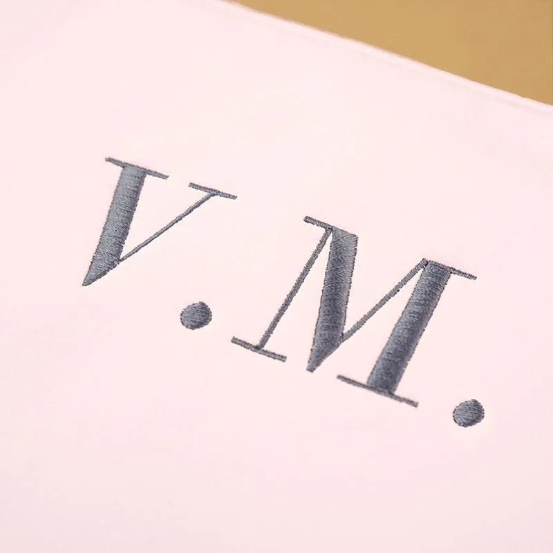 Regalo especial para mamá: bolso shopper de polipiel con bordado personalizable, disponible en varios colores.