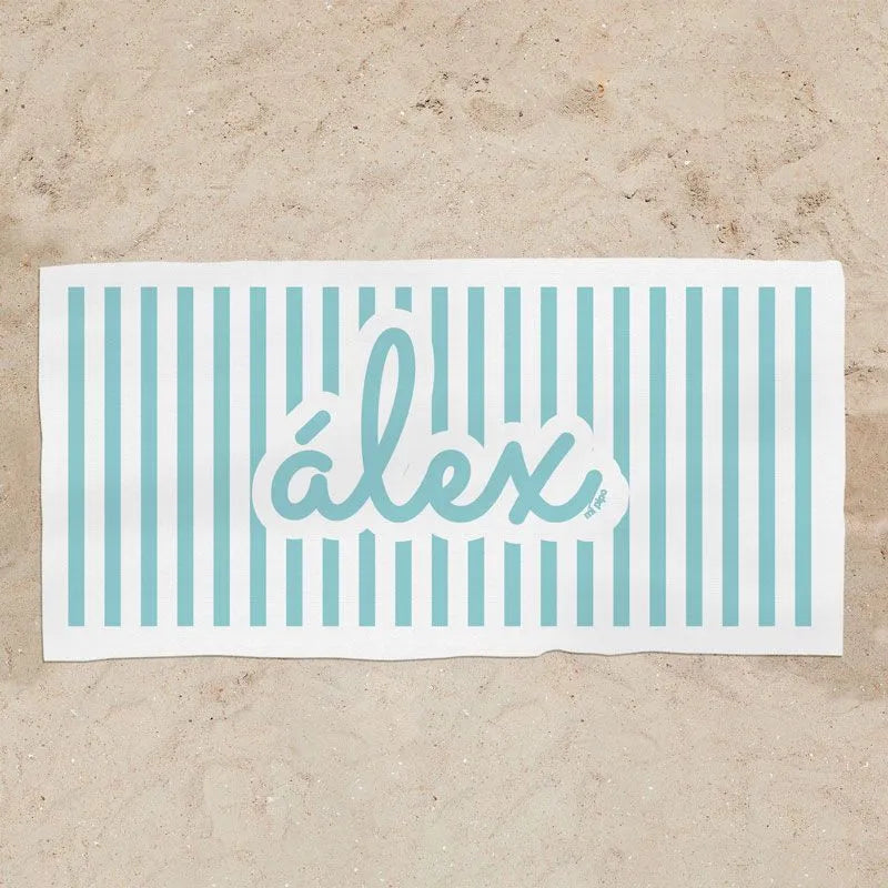 Toalla infantil personalizada con nombre estampado menta playa
