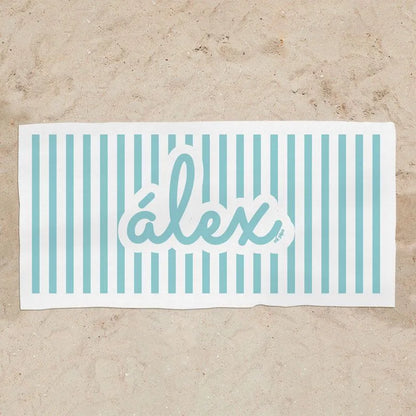 Toalla infantil personalizada con nombre estampado menta playa