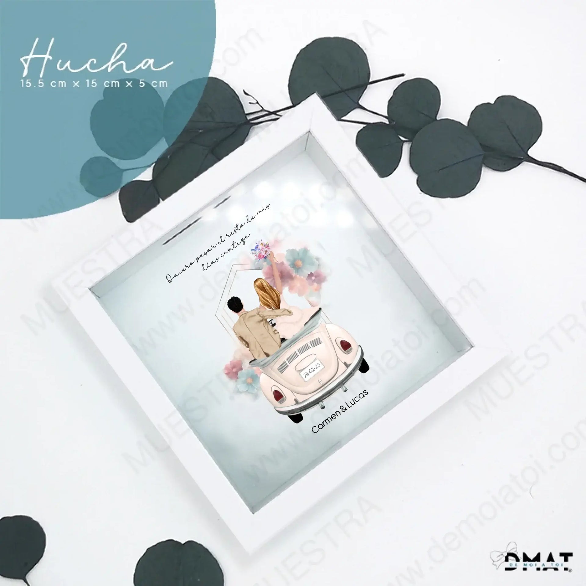 Regalos personalizados ilustración boda en hucha con diseño de coche de boda y novios.