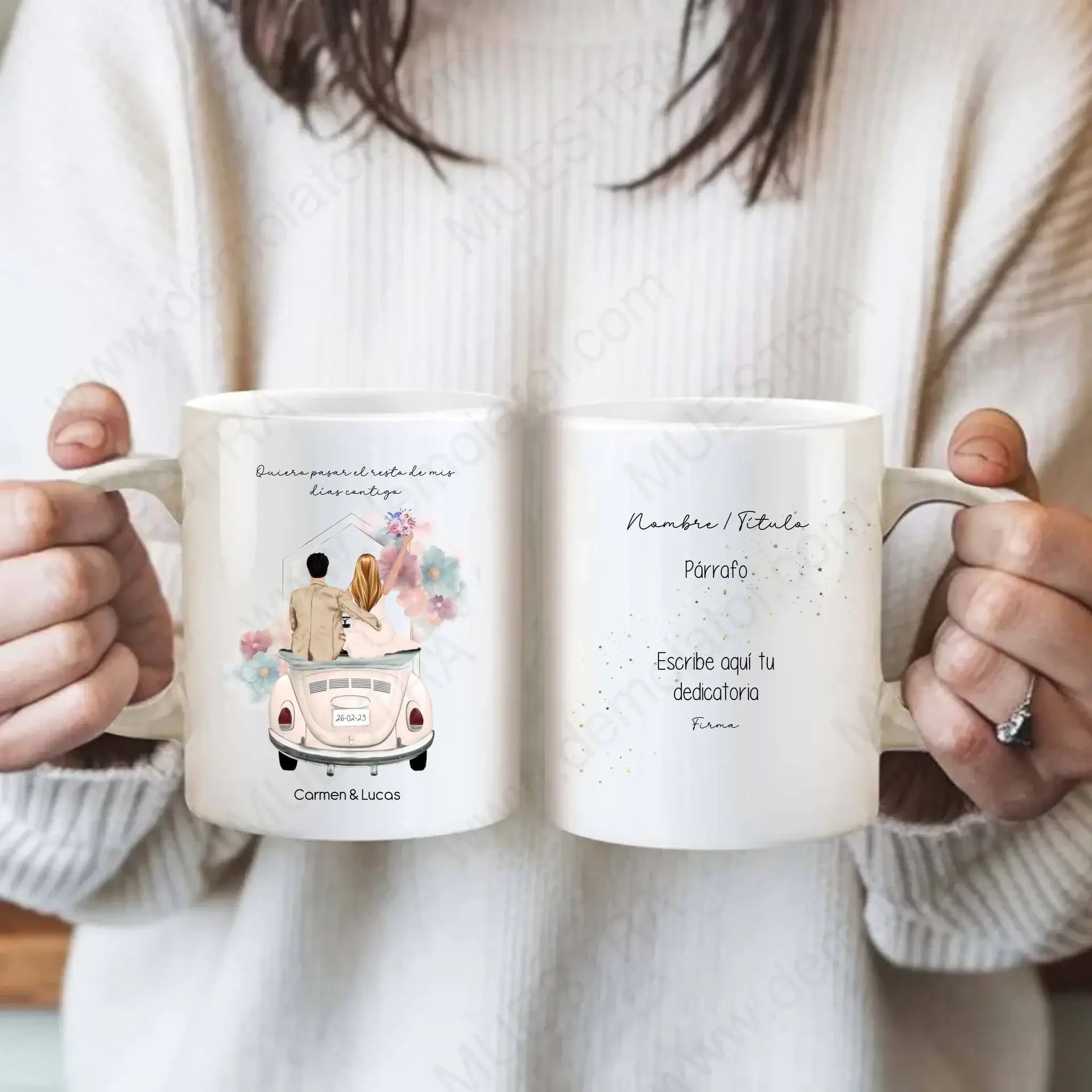 Regalos personalizados ilustración boda - Taza con ilustración de novios en coche de boda, diseño emotivo y personalizado.