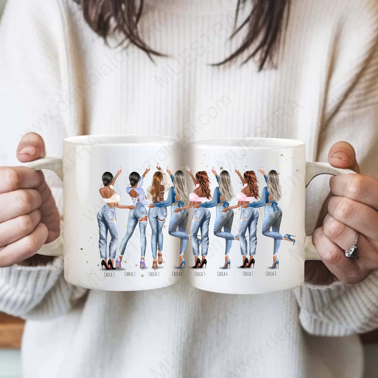 Regalos personalizados con ilustración de grupo de amigas de 1 a 8 personas en tazas premium, editables y aptas para microondas.