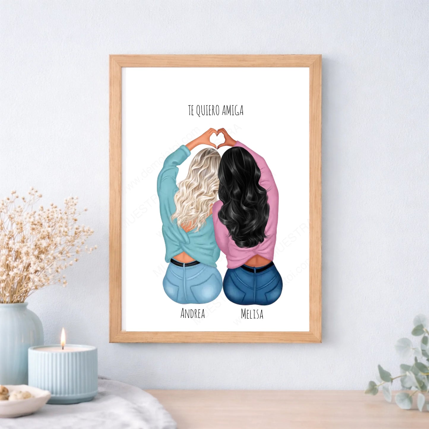 Cuadro o lámina personalizada amigas sentadas con corazón – Regalo con ilustración y nombre