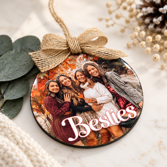 Bola de Navidad de madera con foto de amigas y texto Besties, regalo personalizado