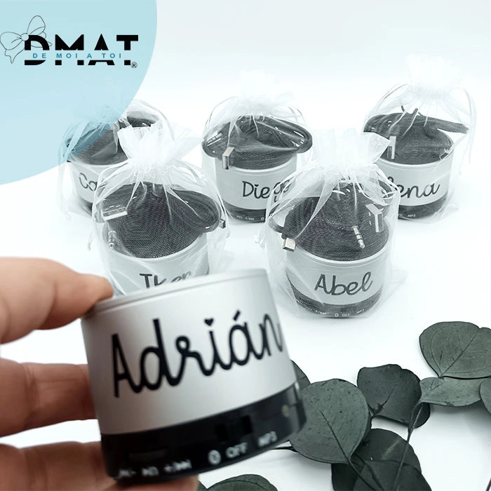 altavoz bluetooth personalizado con nombre grabado