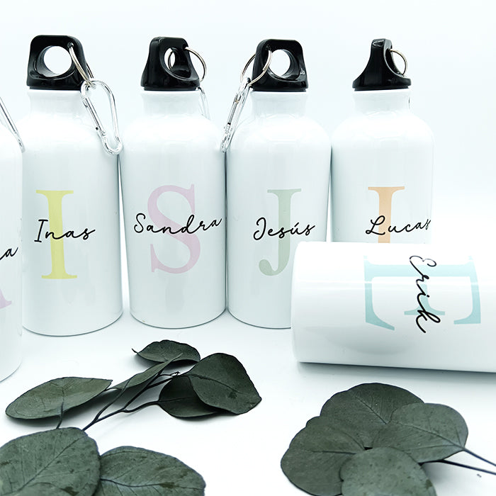 Regalo para invitados infantiles: bidón 400 ml con inicial y nombre