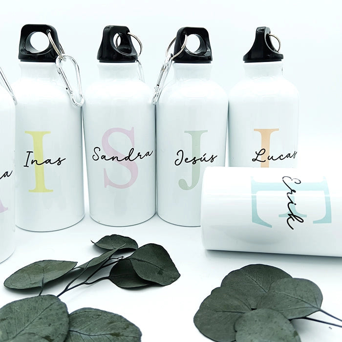Regalo para invitados infantiles: bidón 400 ml con inicial y nombre
