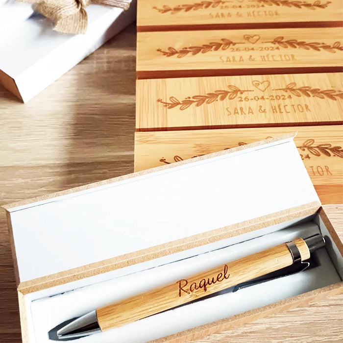 Bolígrafo bambú con estuche grabado a láser