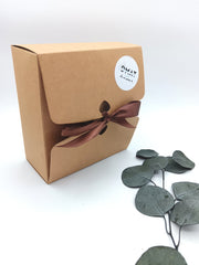 Caja de regalo para bebés y embarazadas de bodas, bautizos y comuniones yo también estuve en.. 
