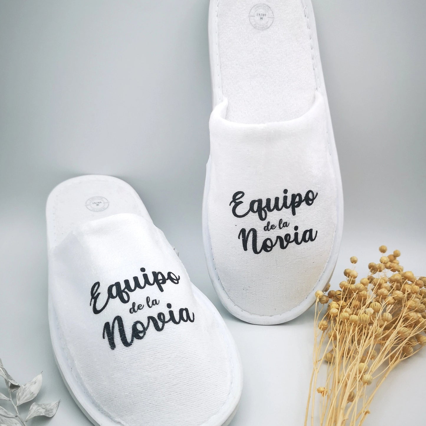 Zapatillas de estar por casa personalizadas con nombre para novia y mujer