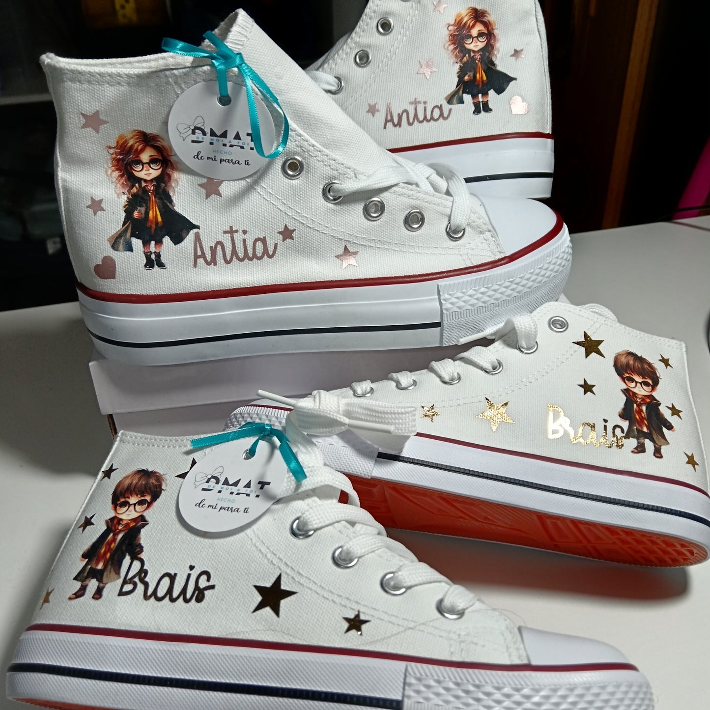 Zapatillas personalizadas cumpleaños | Regalo original con nombre escuela de magia con nombre – Niño y niña