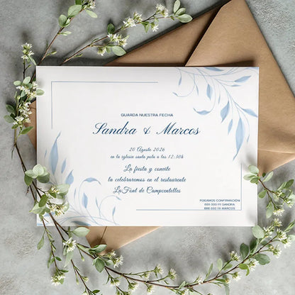 Invitación de boda personalizada con diseño elegante en tonos azules naturales - De moi a toi