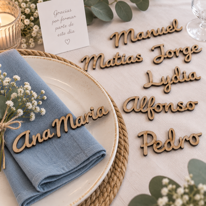 Marcasitio de Madera Personalizado con Nombre tallado e imán