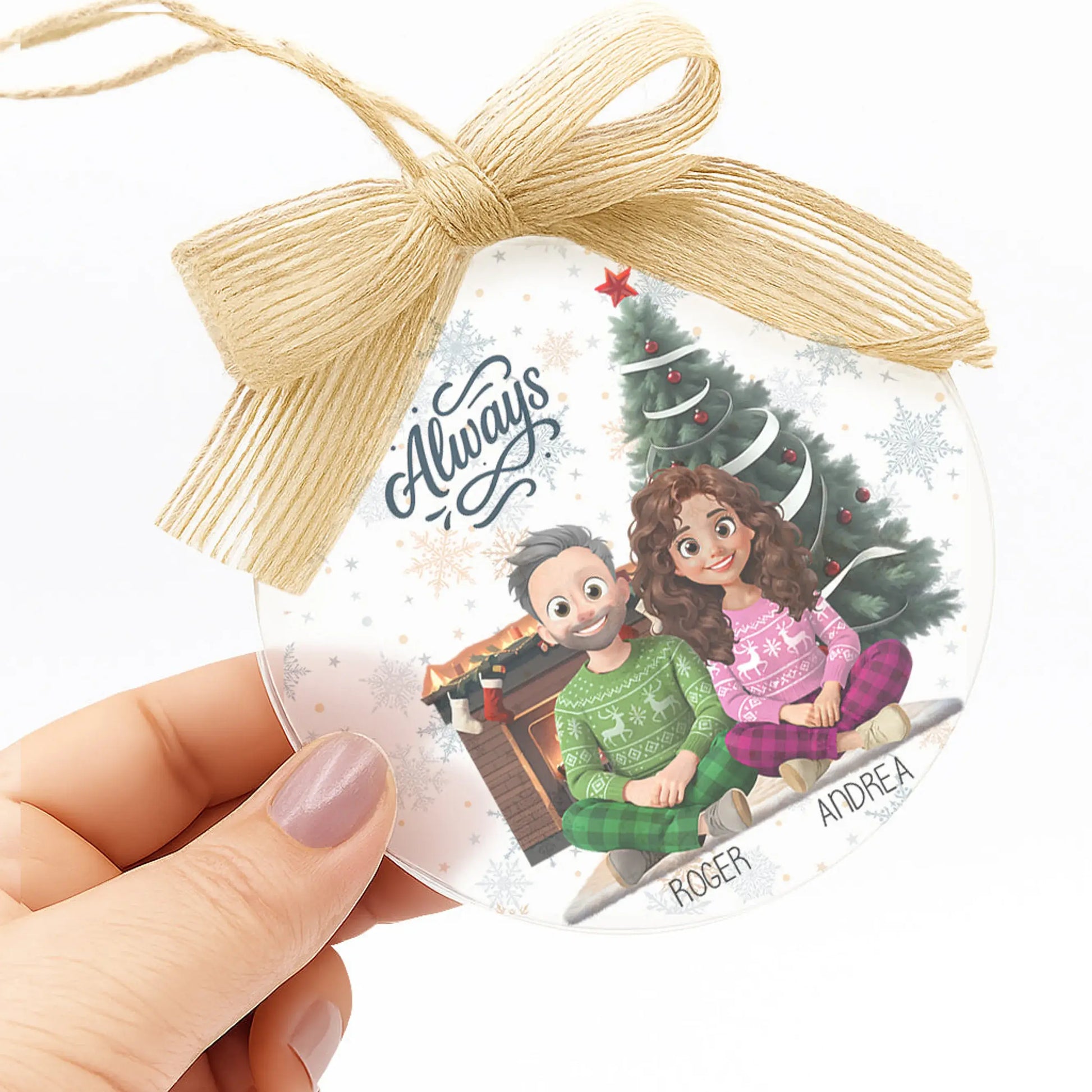 Bola de navidad trasnparente personalizada con ilustración de pareja, mascotas y familia