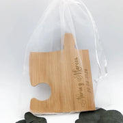 Detalles de invitados originales en bambú – set posavasos personalizables