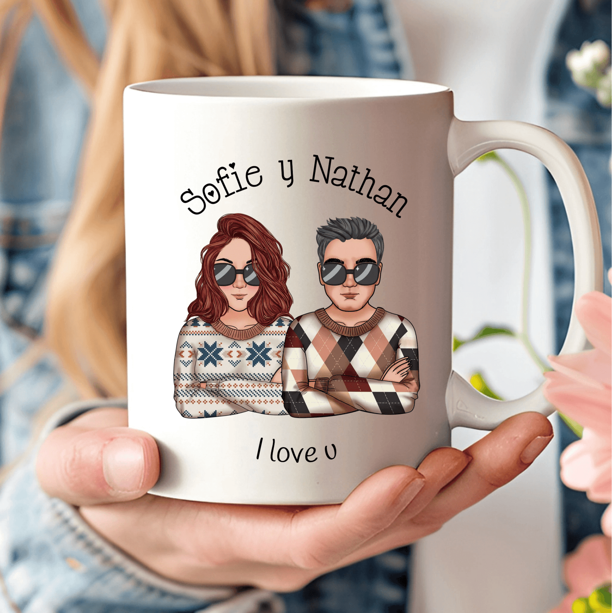 Taza personalizada con ilustración editable online de pareja de novios y amigos