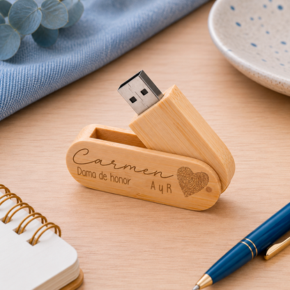 USB de Bambú Personalizado para Boda - Recuerdo con Fotos y Música