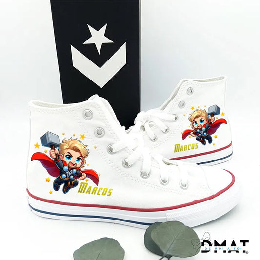 Zapatillas personalizadas infantiles con nombre y diseño de super héroes Thor para comunión o cumpleaños