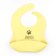 Babero de silicona personalizado con nombre en colores a elegir para bebé.