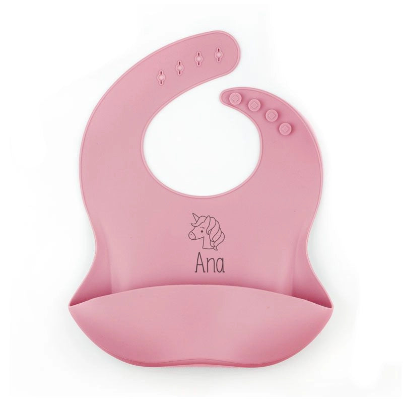 Regalo original para bebé: babero de silicona personalizado con nombre y color.