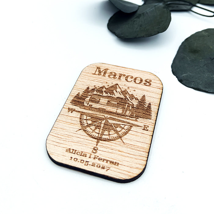 Marcaistios-Detalle personalizado para invitados con estilo aventurero