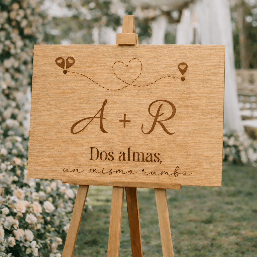 Cartel boda madera natural personalizado diseño viajeros fabricación artesanal española
