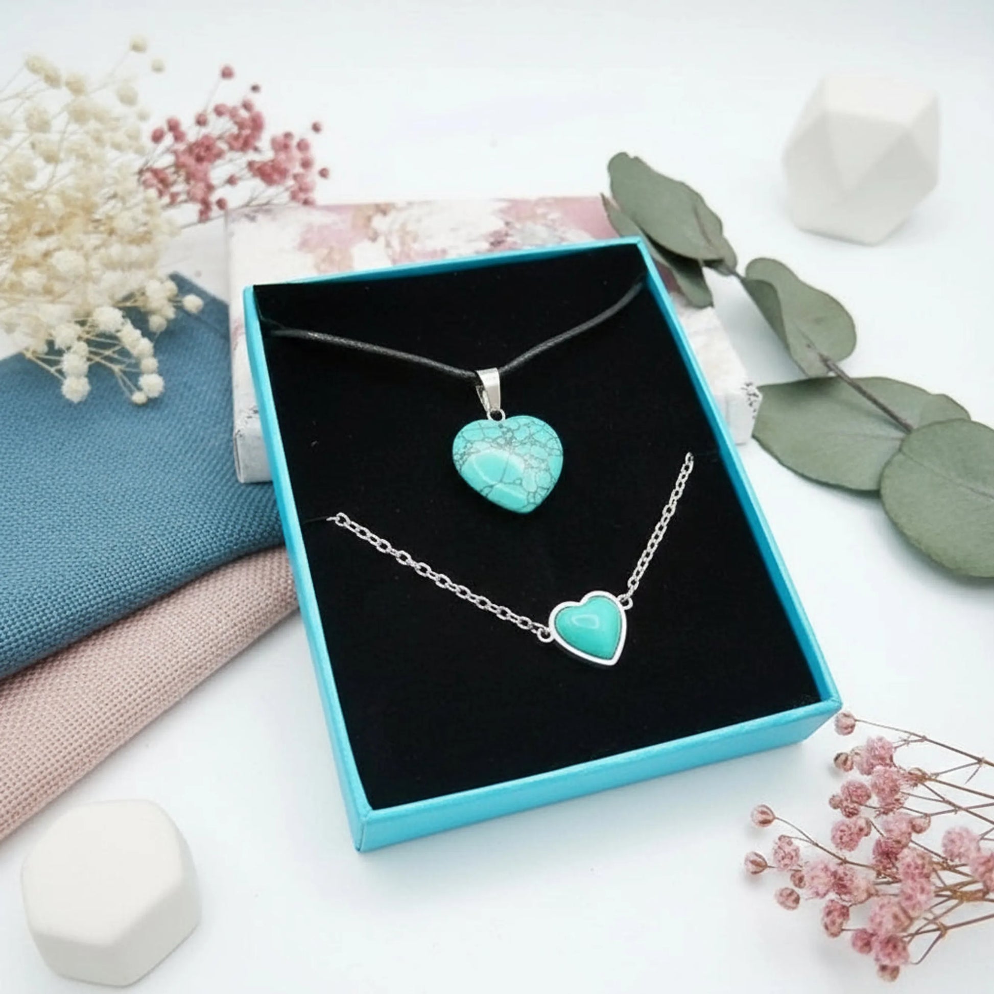 Collar de acero inoxidable con piedra turquesa natural – Regalo elegante – De moi à toi