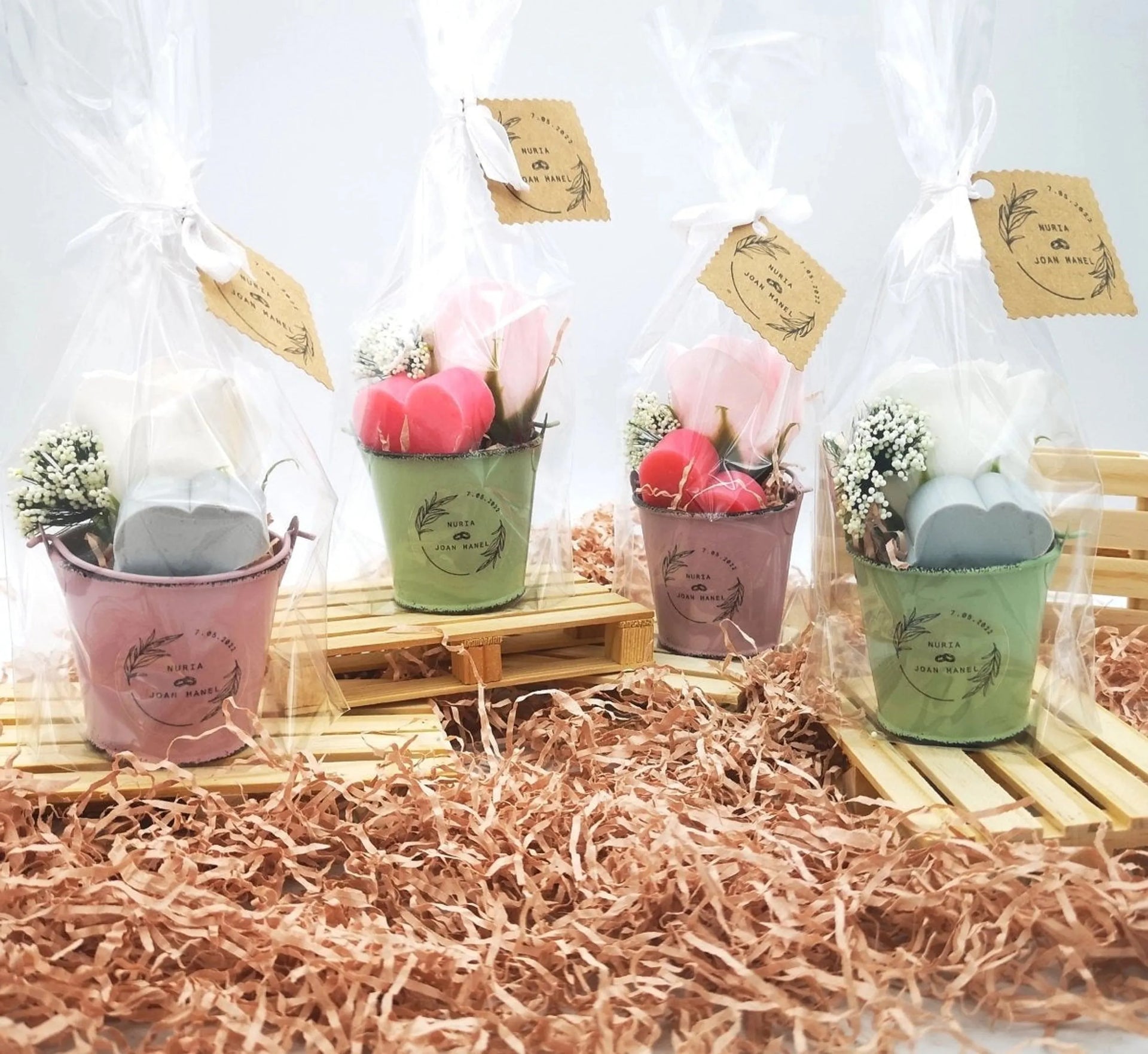 Cubito de latón con rosa y jabón - Regalo original personalizado - DE MOI À TOI