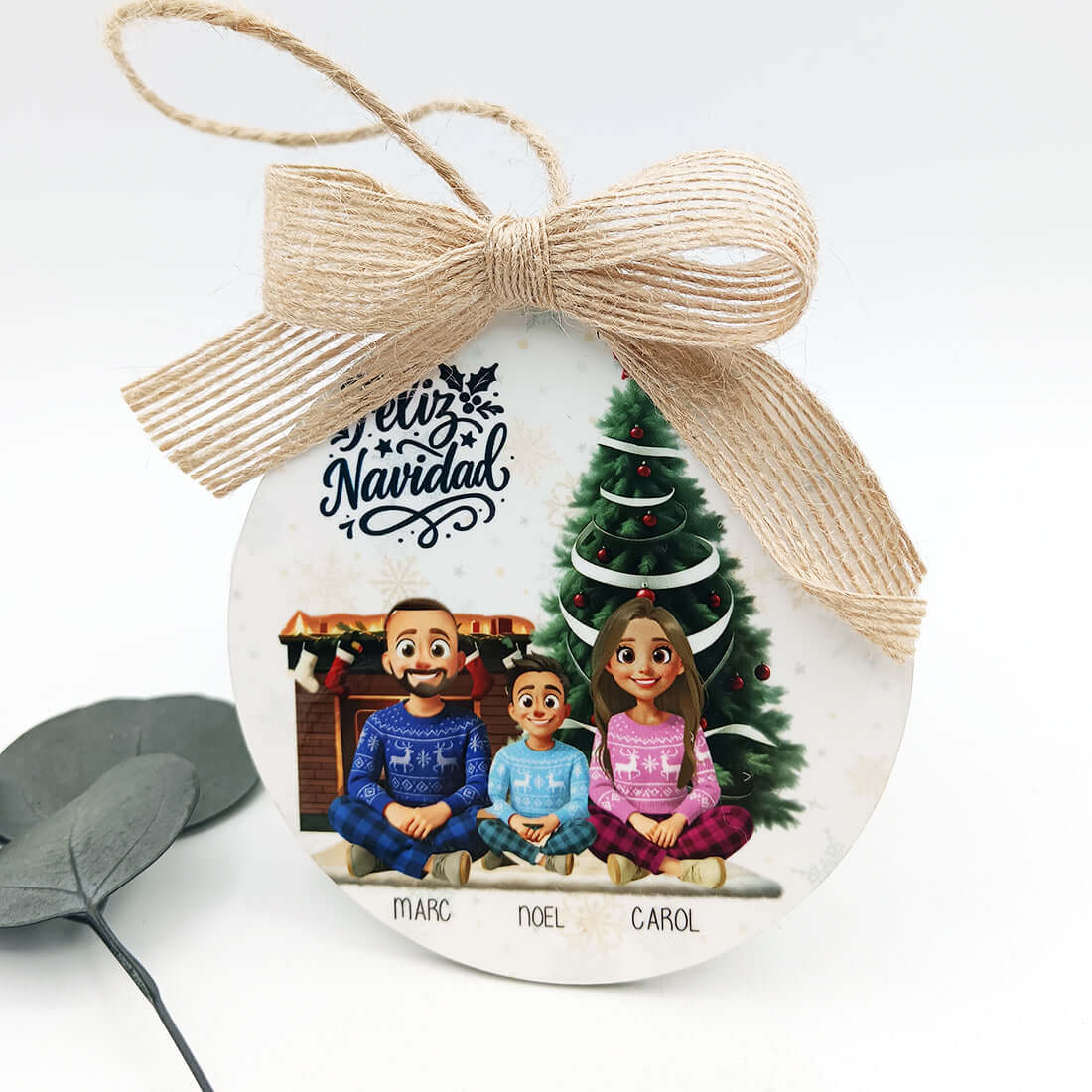 Decoración navideña personalizada con ilustración de familia