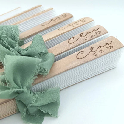 abanico de madera personalizado para invitados de boda grabado a láser