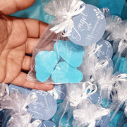 detalle para invitados de bautizo– jaboncitos azules con forma de flor
