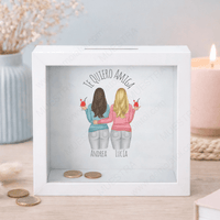 Regalo original personalizado con ilustración de amigas editable con clipart impresa en hucha